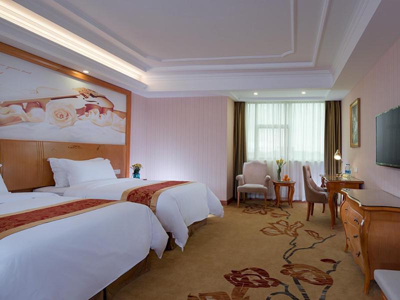 Vienna Hotel Dongguan Hengli Zhongshan Road Exterior foto